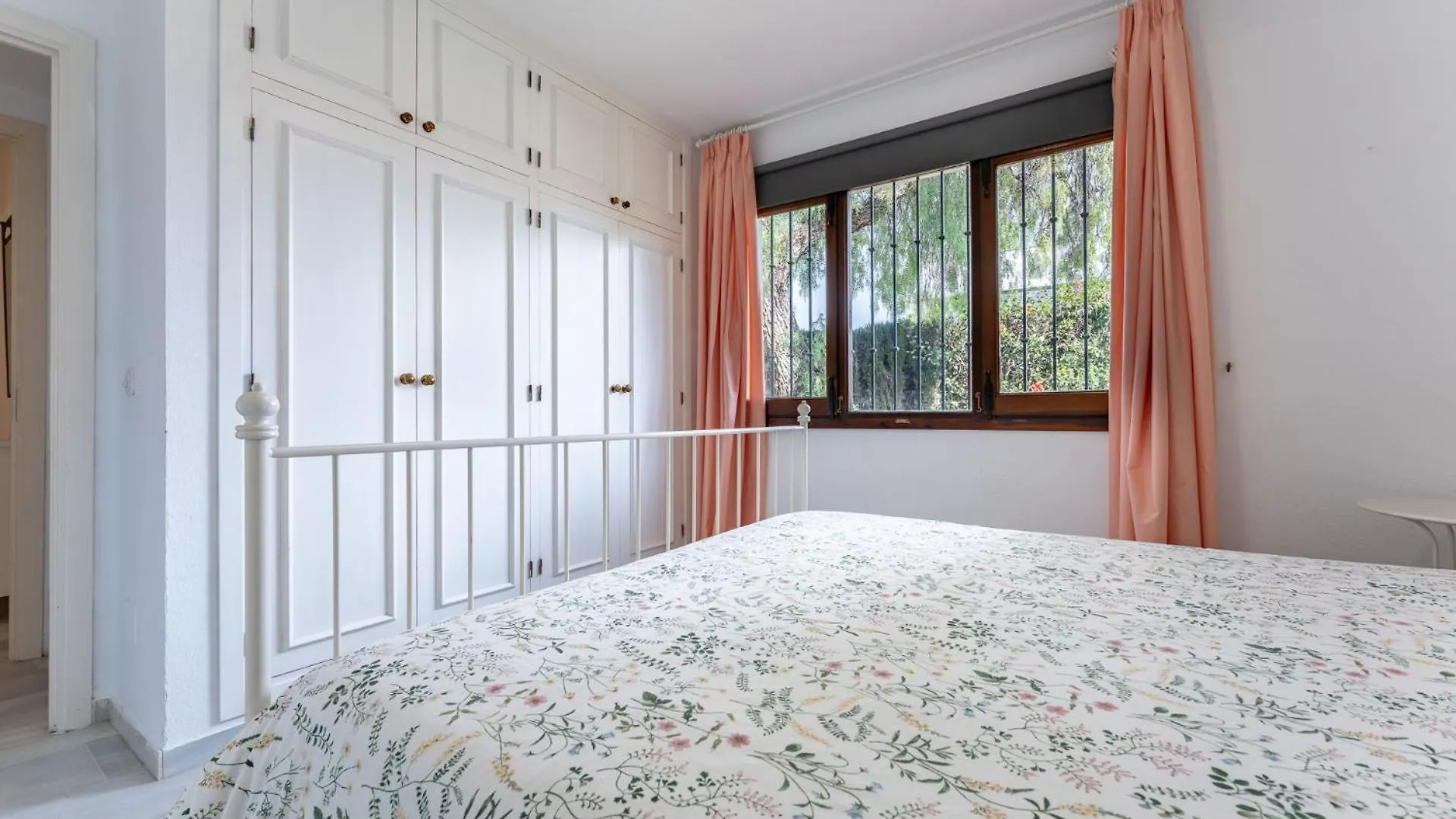 Ct 286 - Faro'S Marbella Apartment - Monte Paraiso Spain